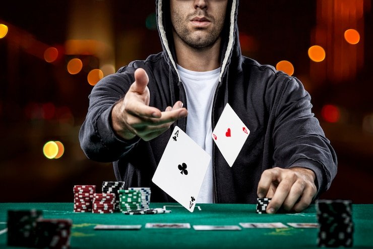 Panel tabel pembayaran Hood vs Wolf menampilkan nilai simbol dan kombinasi